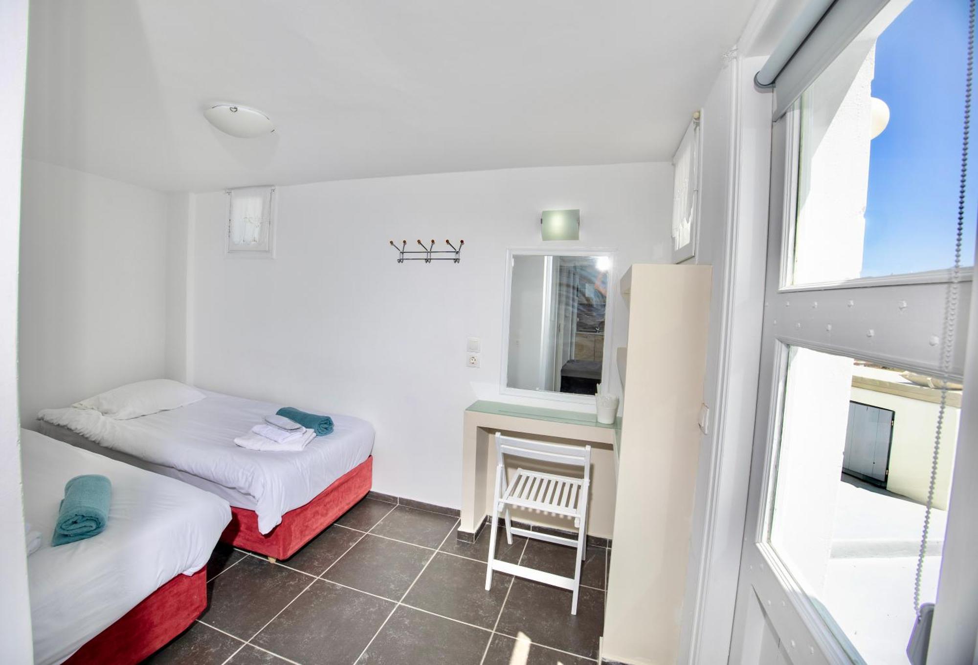 Dawn Suites Santorini Βούρβουλος Δωμάτιο φωτογραφία