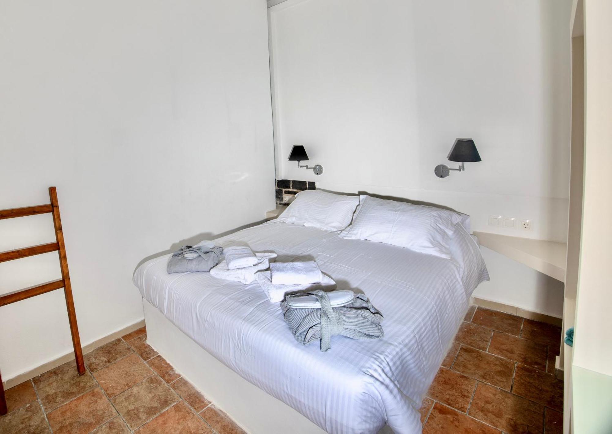Dawn Suites Santorini Βούρβουλος Δωμάτιο φωτογραφία