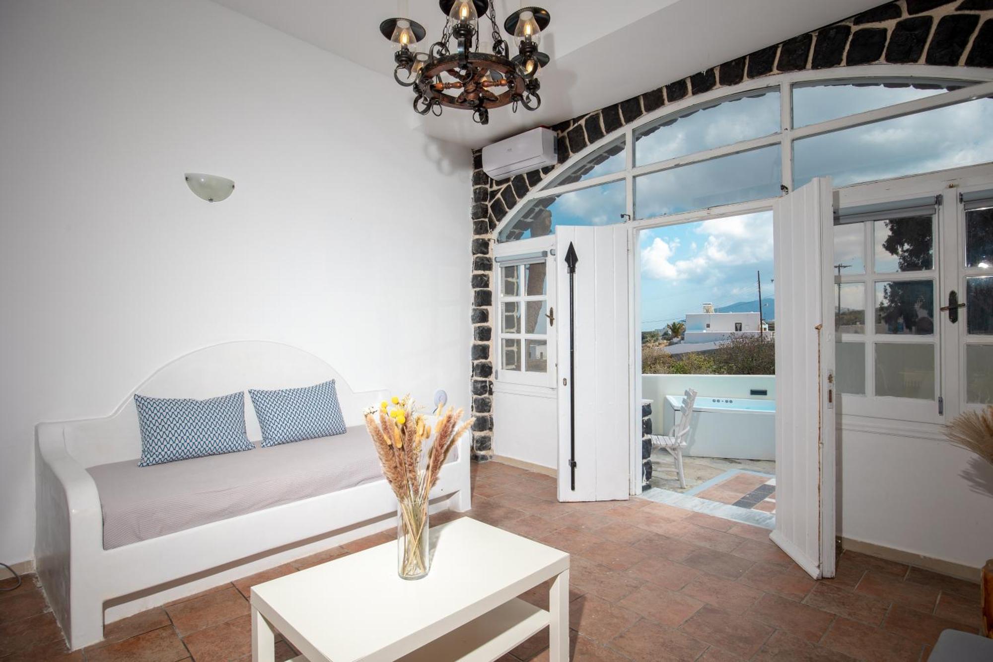 Dawn Suites Santorini Βούρβουλος Δωμάτιο φωτογραφία