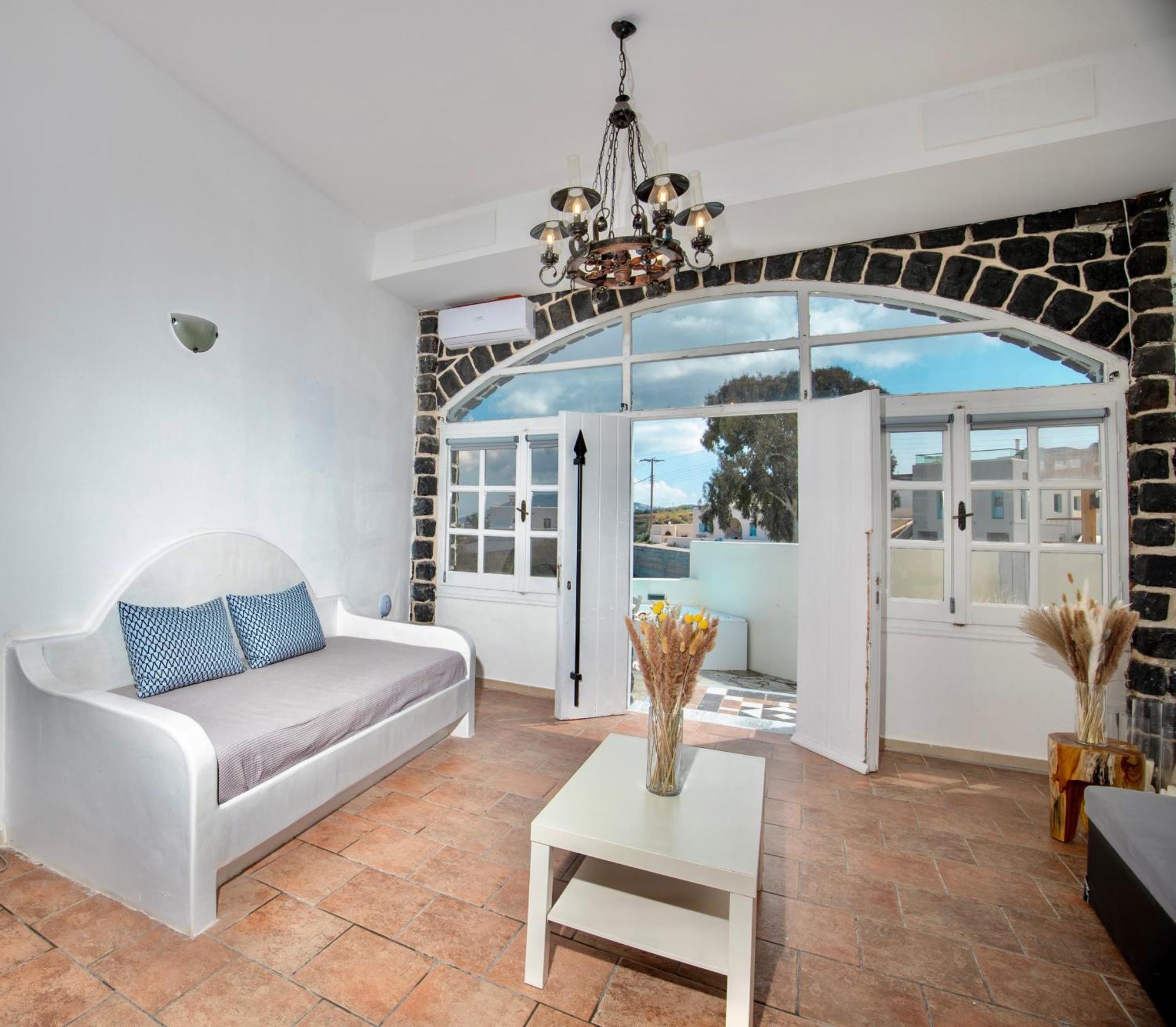 Dawn Suites Santorini Βούρβουλος Δωμάτιο φωτογραφία